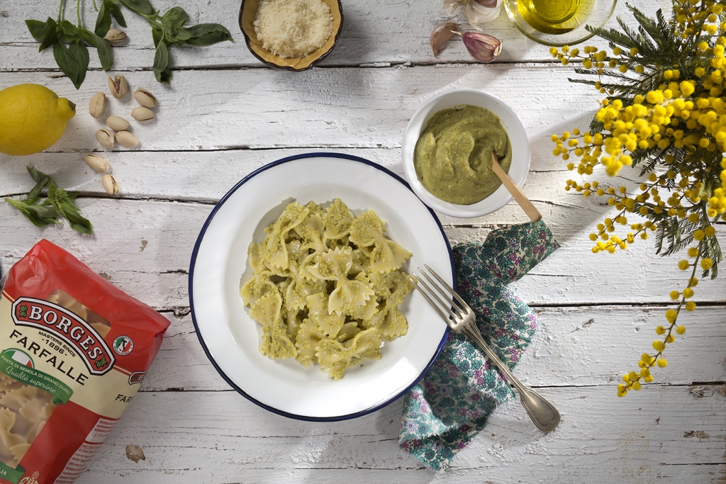 Borges - Farfalle with pistachio sauce