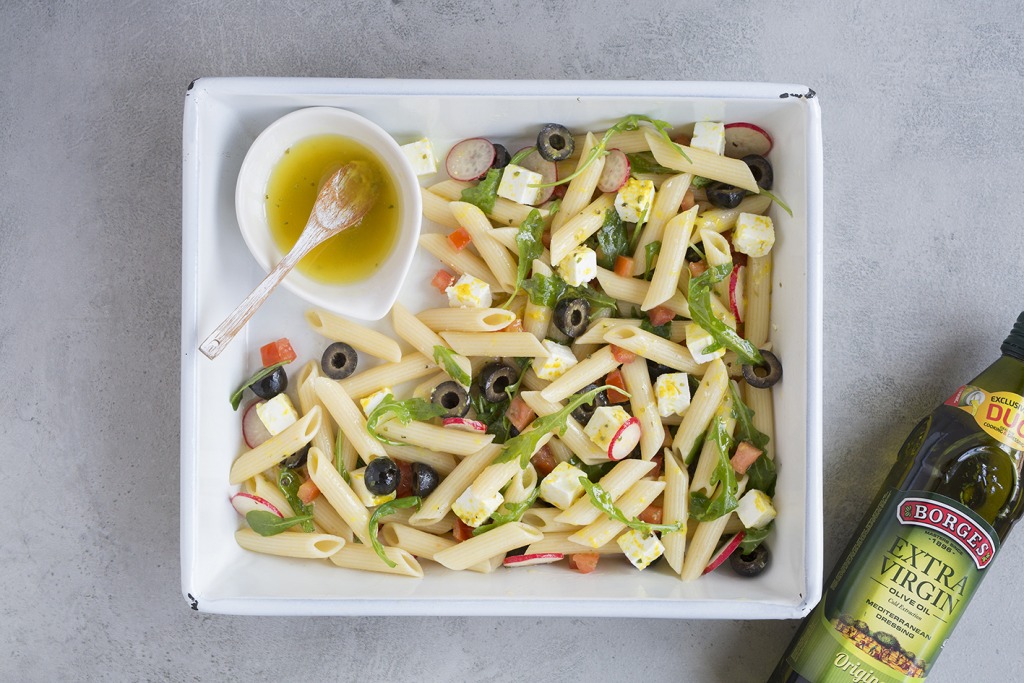 Olive oil, the healthiest partner for a pasta salad