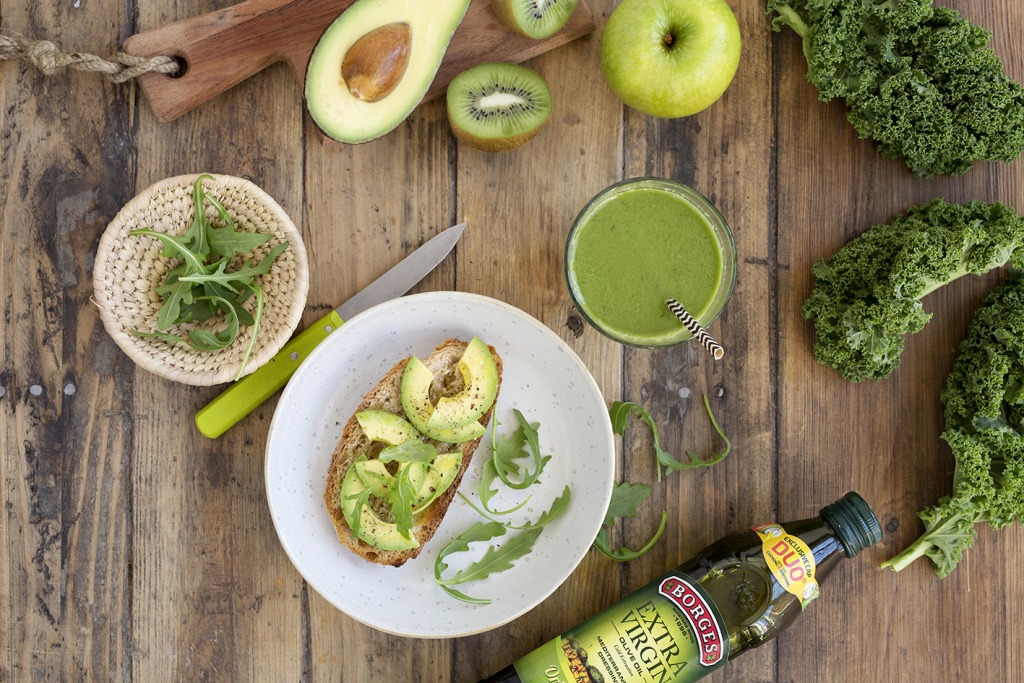 Toast with avocado and extra-virgin olive oil