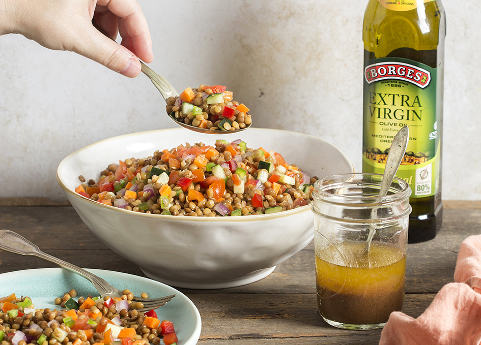 Lentil salad served in a bowl with Borges extra virgin olive oil