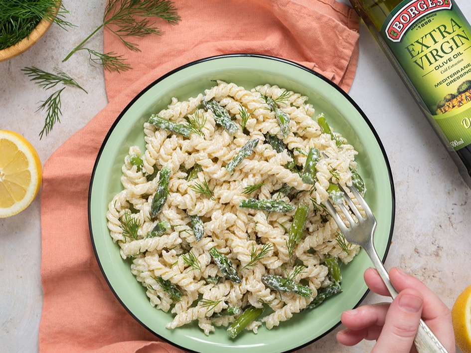 Lemony Asparagus Pasta
