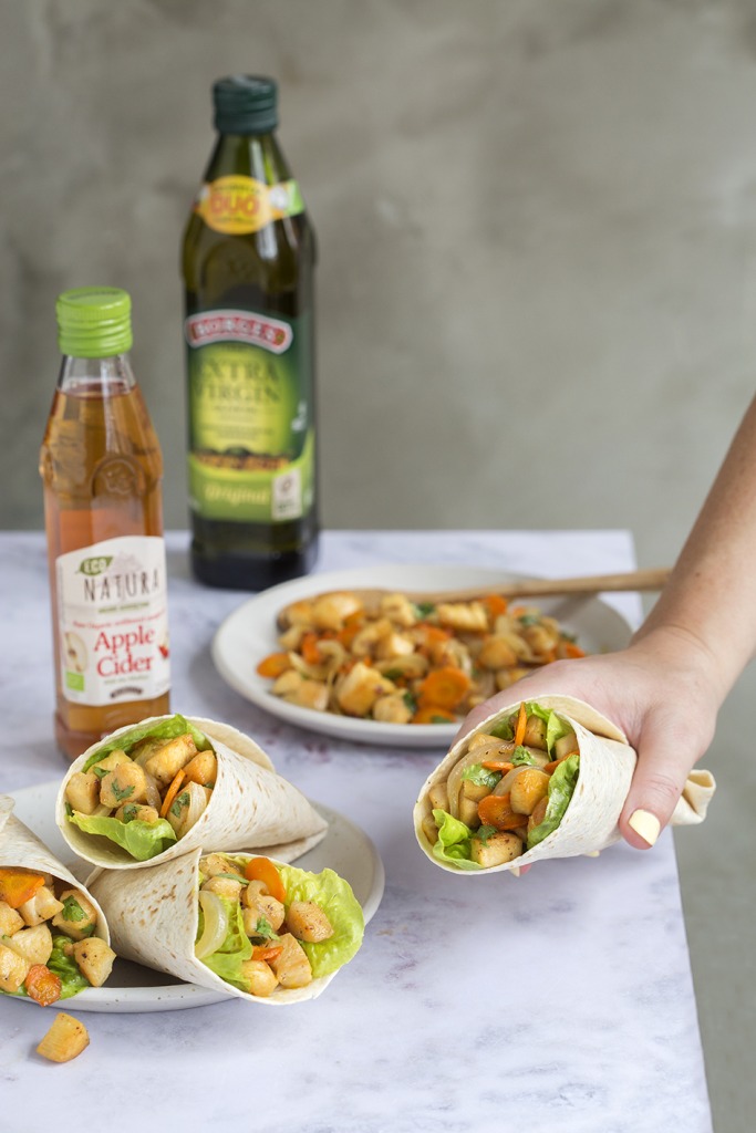 Chicken lettuce wraps