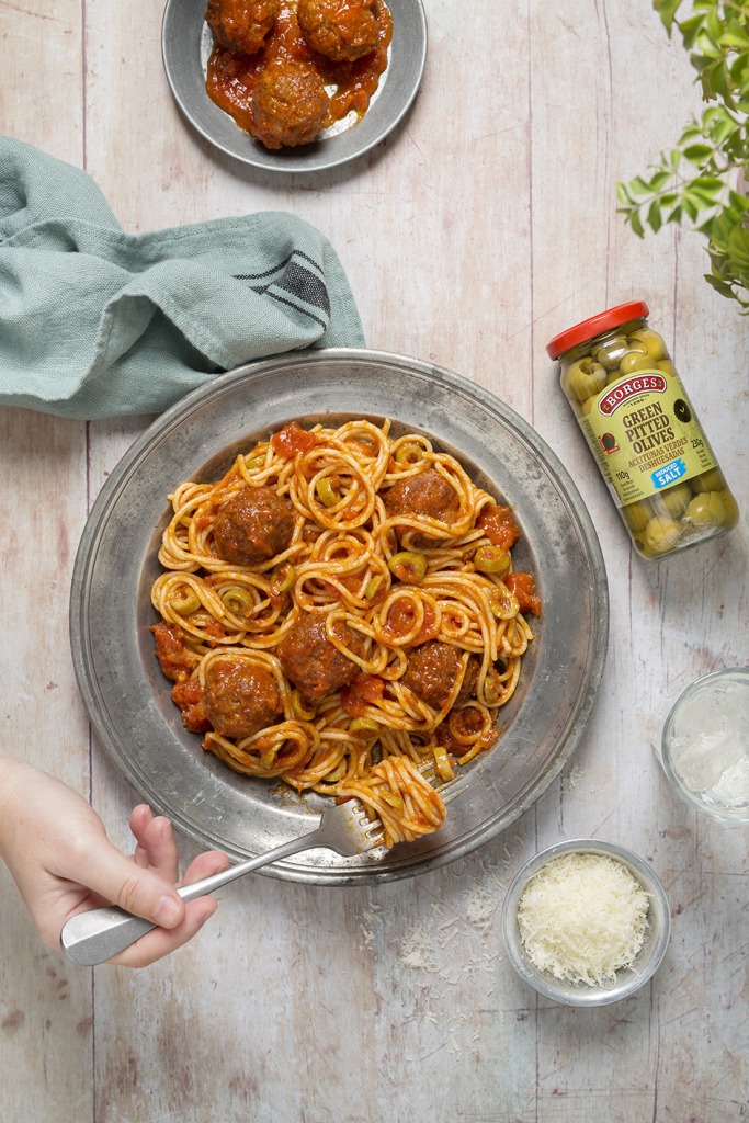 Spaghetti with meatballs