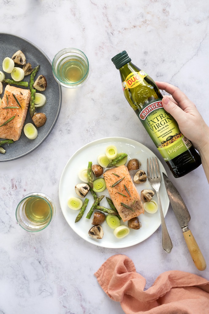 Salmon with asparagus