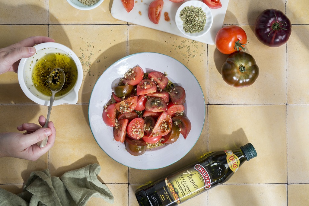 How to Season Tomatoes