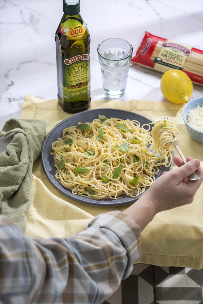Lemon pasta
