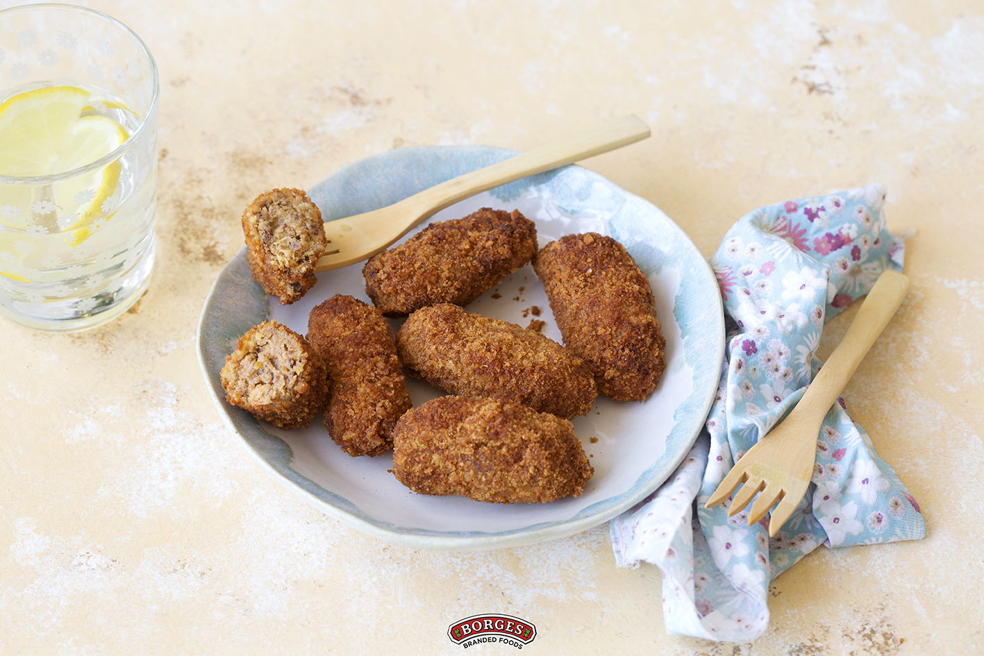 Croquettes made of Christmas leftovers
