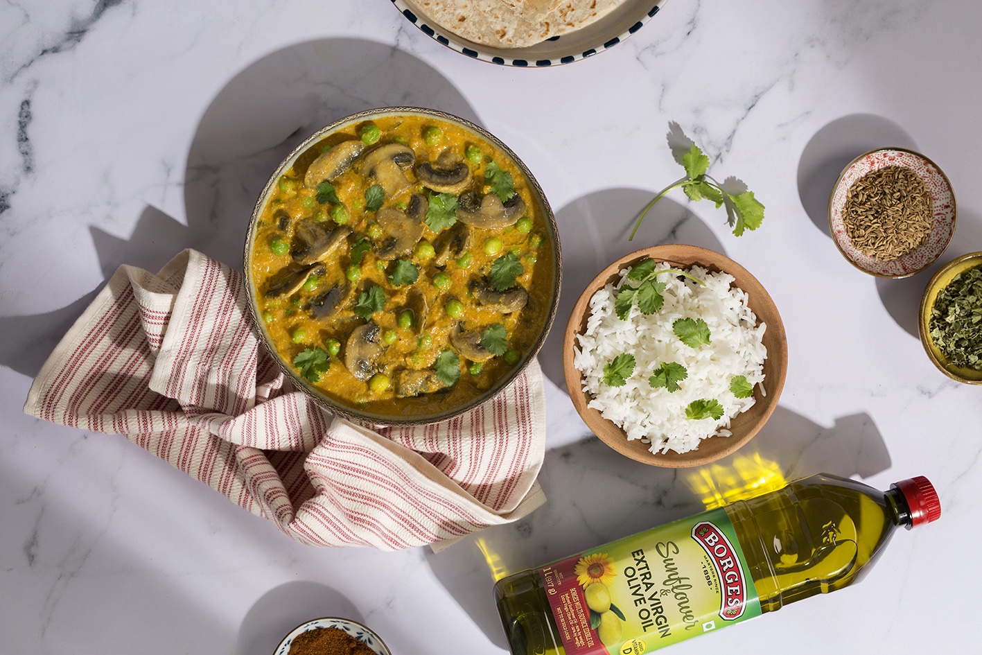 PEAS AND MUSHROOMS CURRY