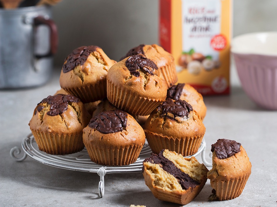 Chocolate pistachio muffins