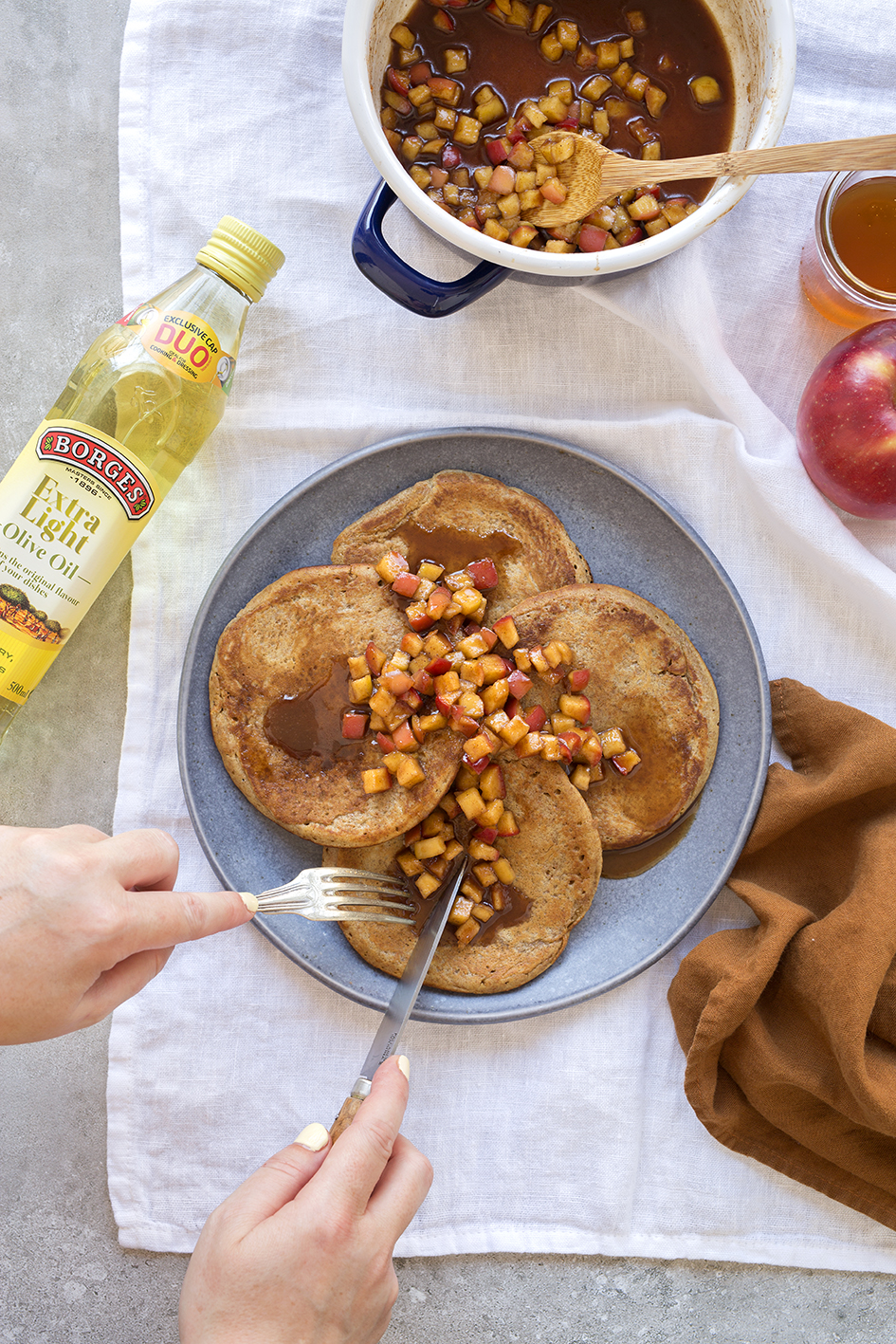 Apple cinnamon pancake