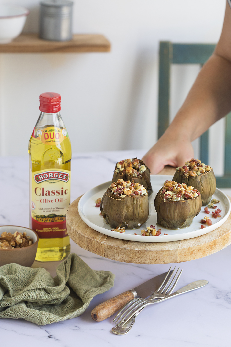 Stuffed artichokes