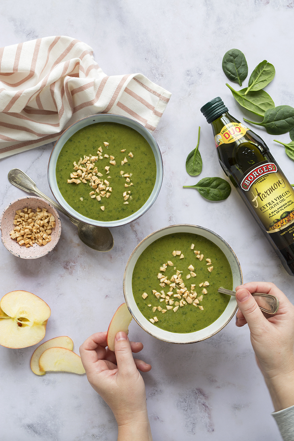 Light spinach purée