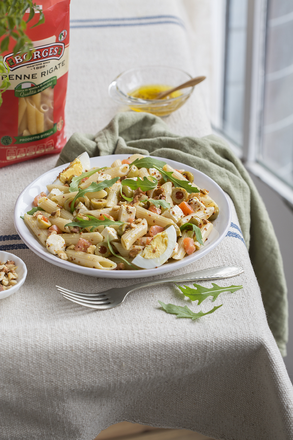 Pasta salad with smoked salmon