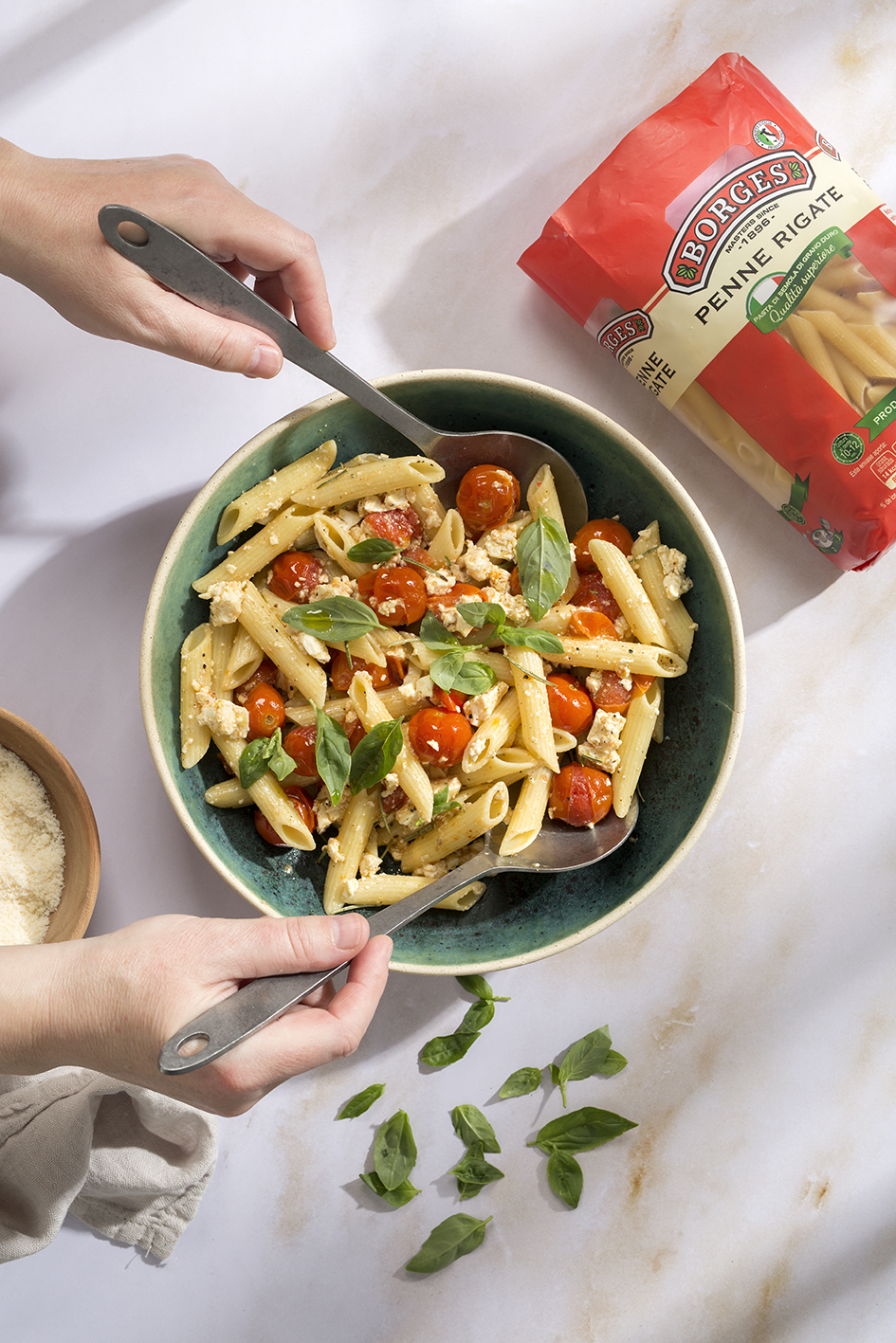 Baked feta pasta
