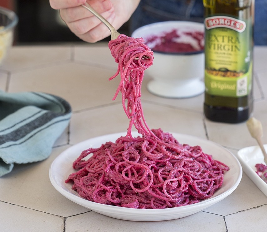 Vegan pasta with beet pesto