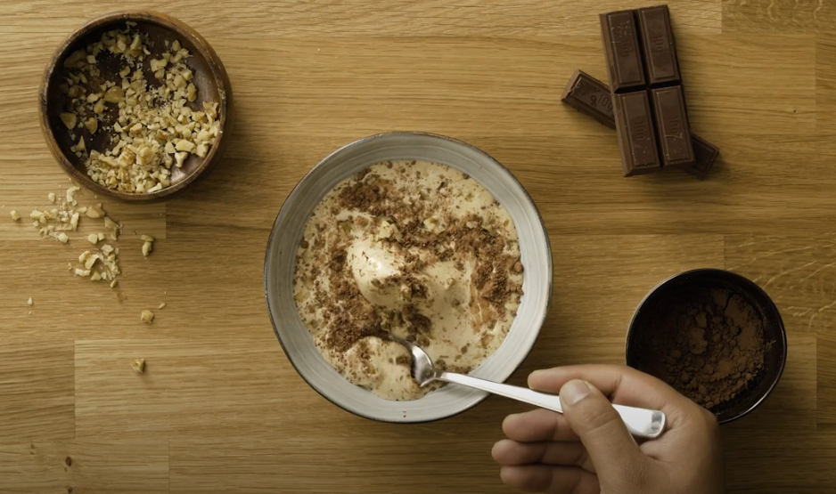 Walnut ice cream